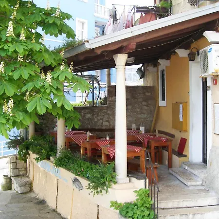 Lovrano-1 By Interhome Lovran